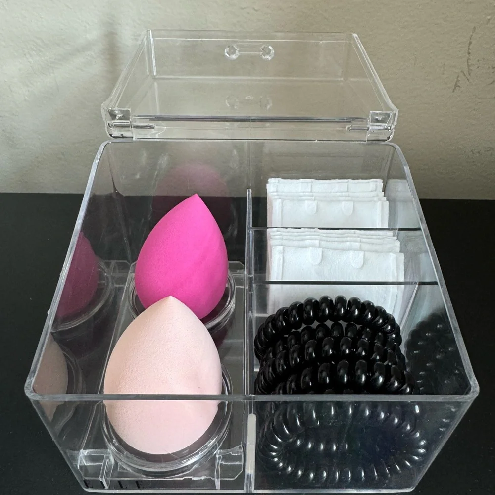 New 4 Component beauty essentials & organizer set 4.7In Lx 4.6In Wx 3.7In H